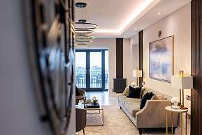 Clwyd Gate Manor Pool Sauna Hottub Cave Wales