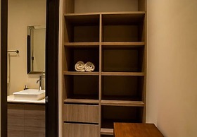 CONDO VV2 BY TRVL2HM