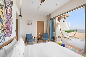 Fuwairit Kite Beach, Tapestry Collection By Hilton