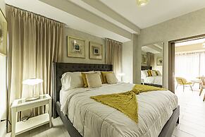 Brickell Apart Hotel