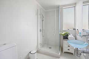 Central Executive Parnell Designer Home