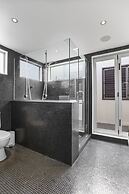 Central Executive Parnell Designer Home