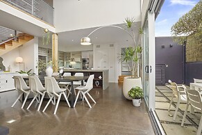 Central Executive Parnell Designer Home