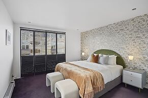 Central Executive Parnell Designer Home