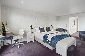 Central Executive Parnell Designer Home