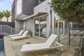 Central Executive Parnell Designer Home