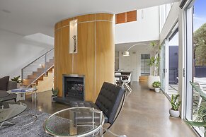 Central Executive Parnell Designer Home