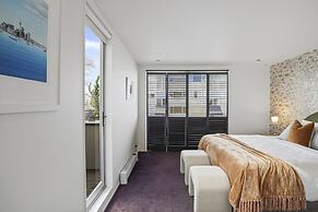 Central Executive Parnell Designer Home