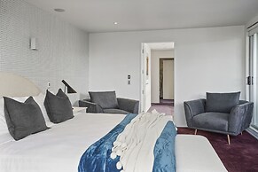 Central Executive Parnell Designer Home