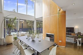 Central Executive Parnell Designer Home