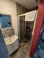 Magdalene's City House Inn