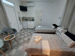 Magdalene's City House Inn