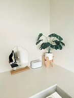 Shapel Hostel and Cafe