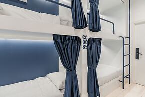 Shapel Hostel and Cafe