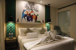 THE CRUZE PREMIUM BOUTIQUE HOTEL