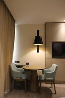 THE CRUZE PREMIUM BOUTIQUE HOTEL