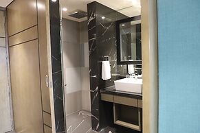 THE CRUZE PREMIUM BOUTIQUE HOTEL