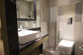 THE CRUZE PREMIUM BOUTIQUE HOTEL