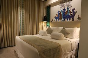 THE CRUZE PREMIUM BOUTIQUE HOTEL