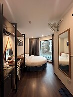 A25 Hotel - 193 Trung Kính