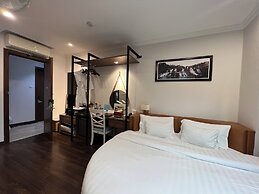 A25 Hotel - 193 Trung Kính