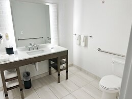 Comfort Inn & Suites Panama City Beach - Pier Park Area