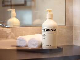 Adina Apartment Hotel Geneva