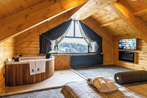 SARPINO MOUNTAIN HOTEL