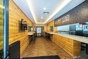 SARPINO MOUNTAIN HOTEL