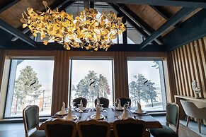 SARPINO MOUNTAIN HOTEL