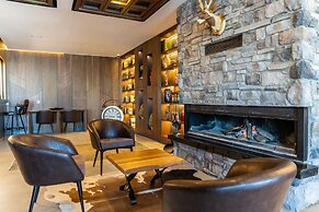 SARPINO MOUNTAIN HOTEL