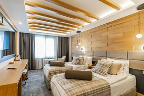 SARPINO MOUNTAIN HOTEL