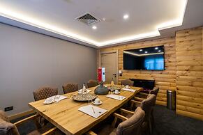 SARPINO MOUNTAIN HOTEL