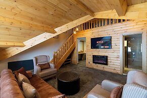 SARPINO MOUNTAIN HOTEL