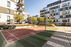 Kraków Apartment Szafrana by Renters