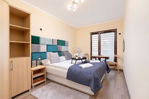 Kraków Apartment Szafrana by Renters