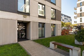 Kraków Apartment Szafrana by Renters