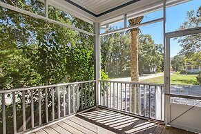 1016 San Fernando Street 3 Bedroom Home by RedAwning