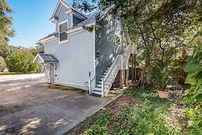 313 New Street 1 Bedroom Apts by RedAwning