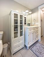 Ava's Castle 2 Bedroom Home by Redawning