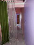 Remarkable 1 Bedroom Flat in Bonaberie Ancienne