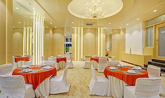 Treebo Premium Golden Bliss Trimurti Nagar Square