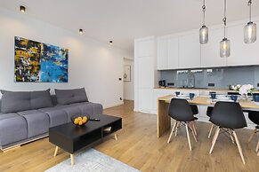 Navalis Apartments Gdynia by Renters