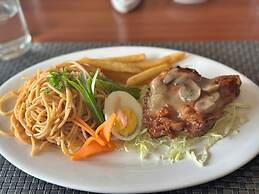 Hotel Peaceland Lumbini