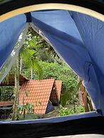 Ready Camp e Suítes da Cachoeira