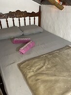 Ready Camp e Suítes da Cachoeira