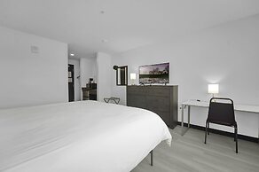 Holmes Suites Inn Columbus Pataskala - I-70 East