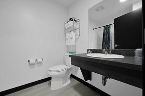 Holmes Suites Inn Columbus Pataskala - I-70 East