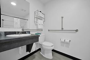 Holmes Suites Inn Columbus Pataskala - I-70 East