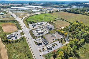 Holmes Suites Inn Columbus Pataskala - I-70 East